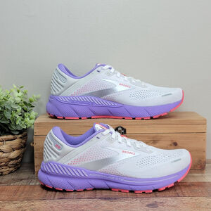 Brooks Adrenaline GTS 22 Running Shoes Guiderails DNA Loft White Sneakers 9.5